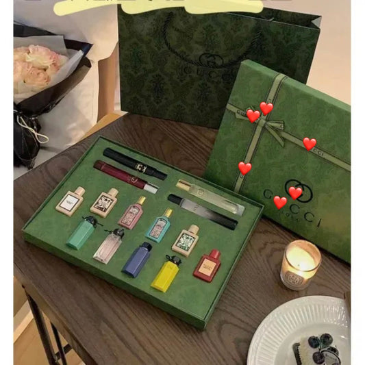 14 mini perfume set